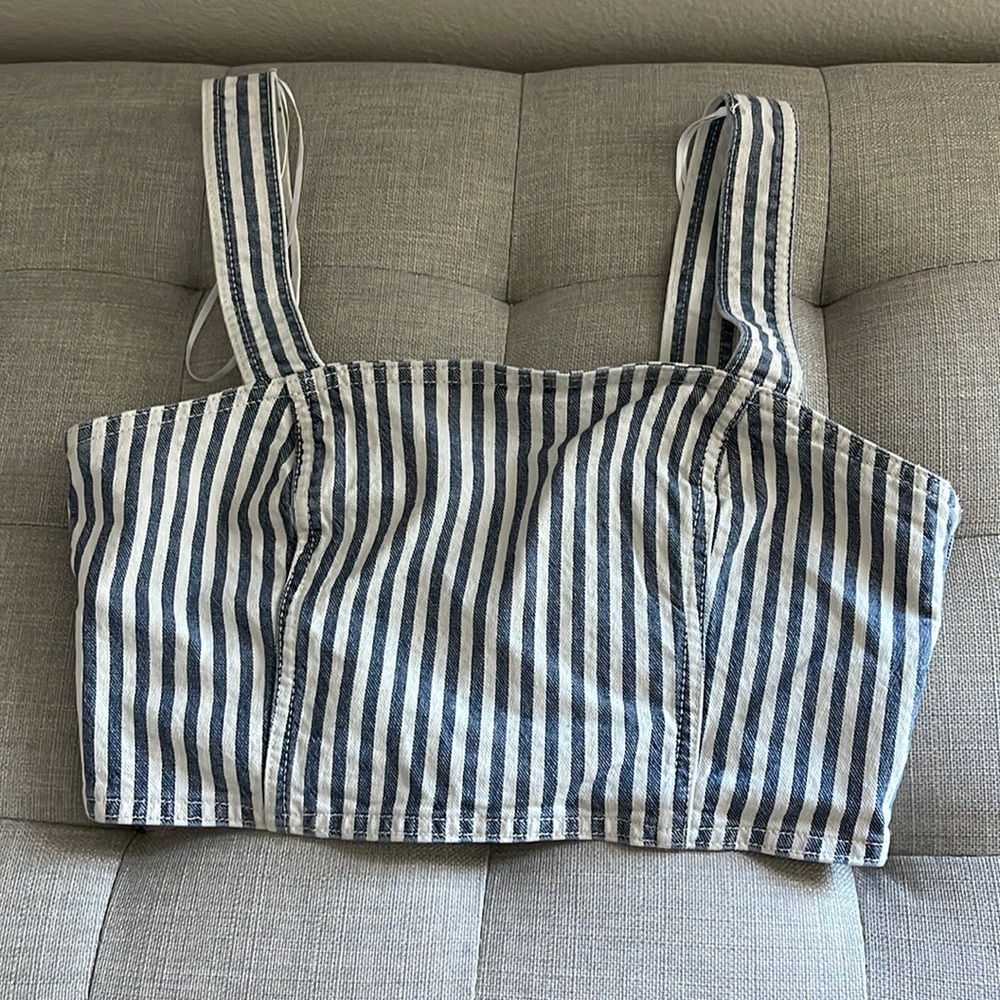 Zara crop denim top